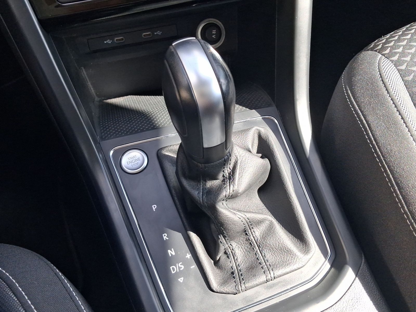 Volkswagen Touran – Bild 11