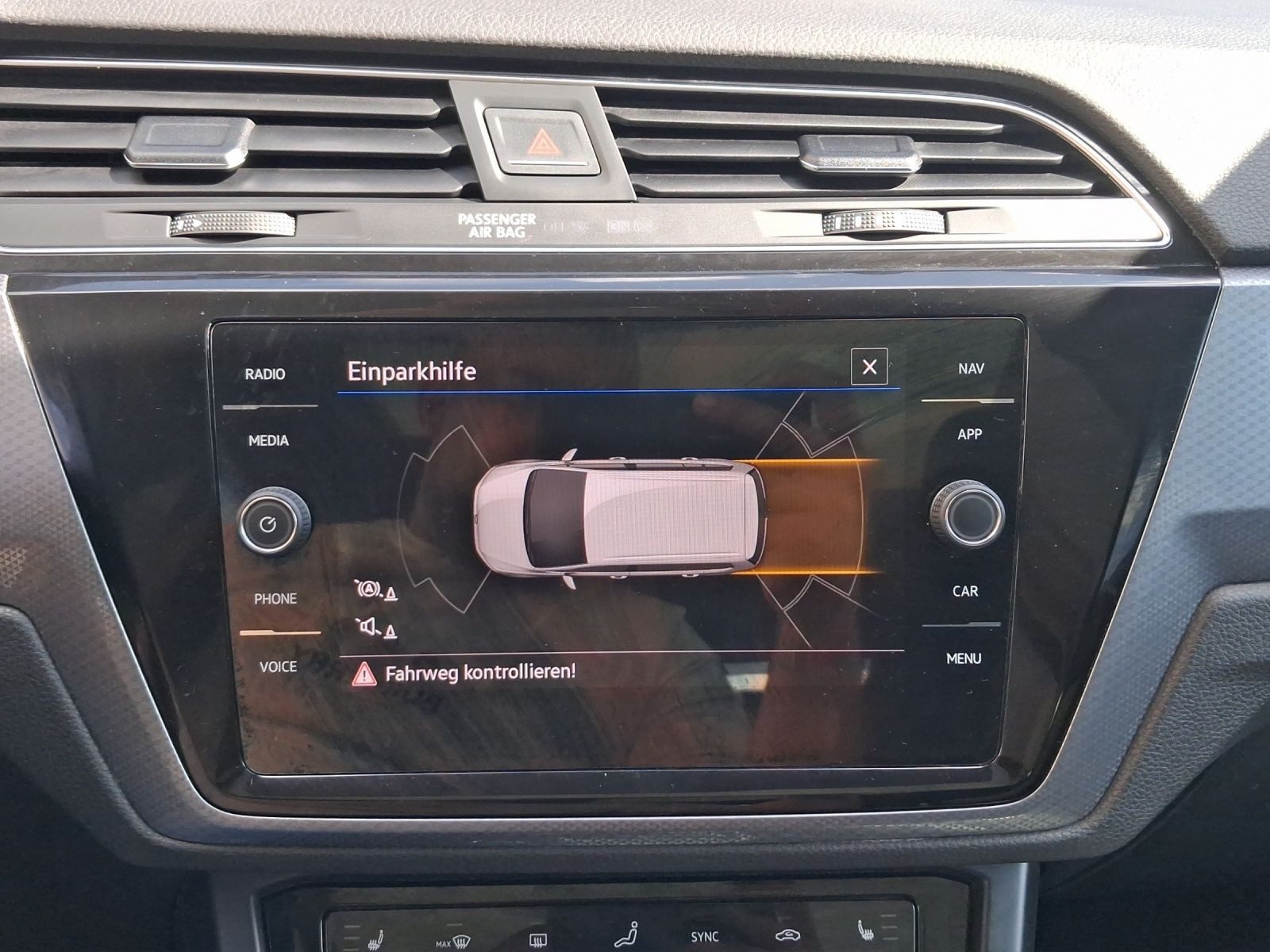 Volkswagen Touran – Bild 12