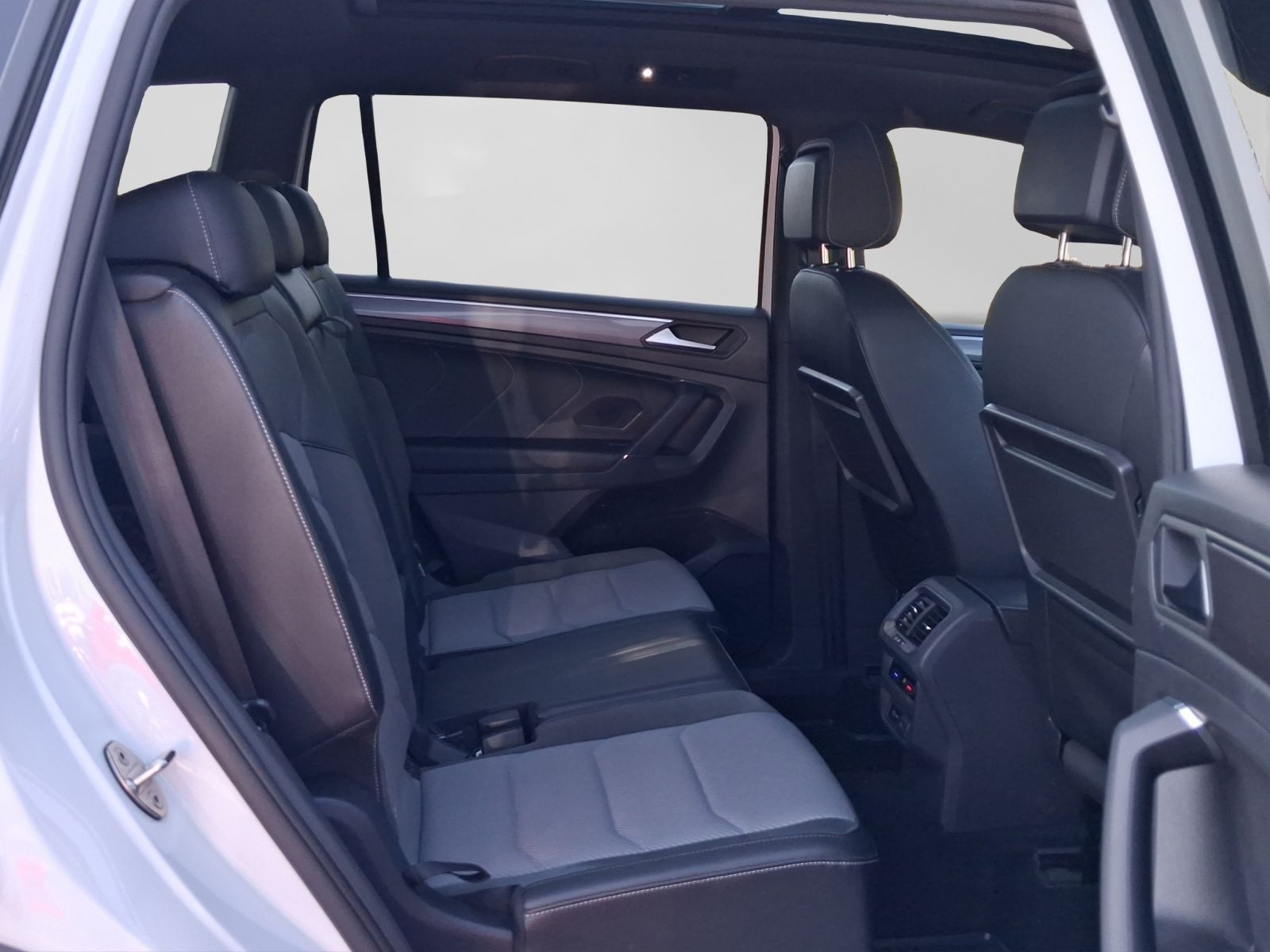 Volkswagen Tiguan Allspace – Bild 6