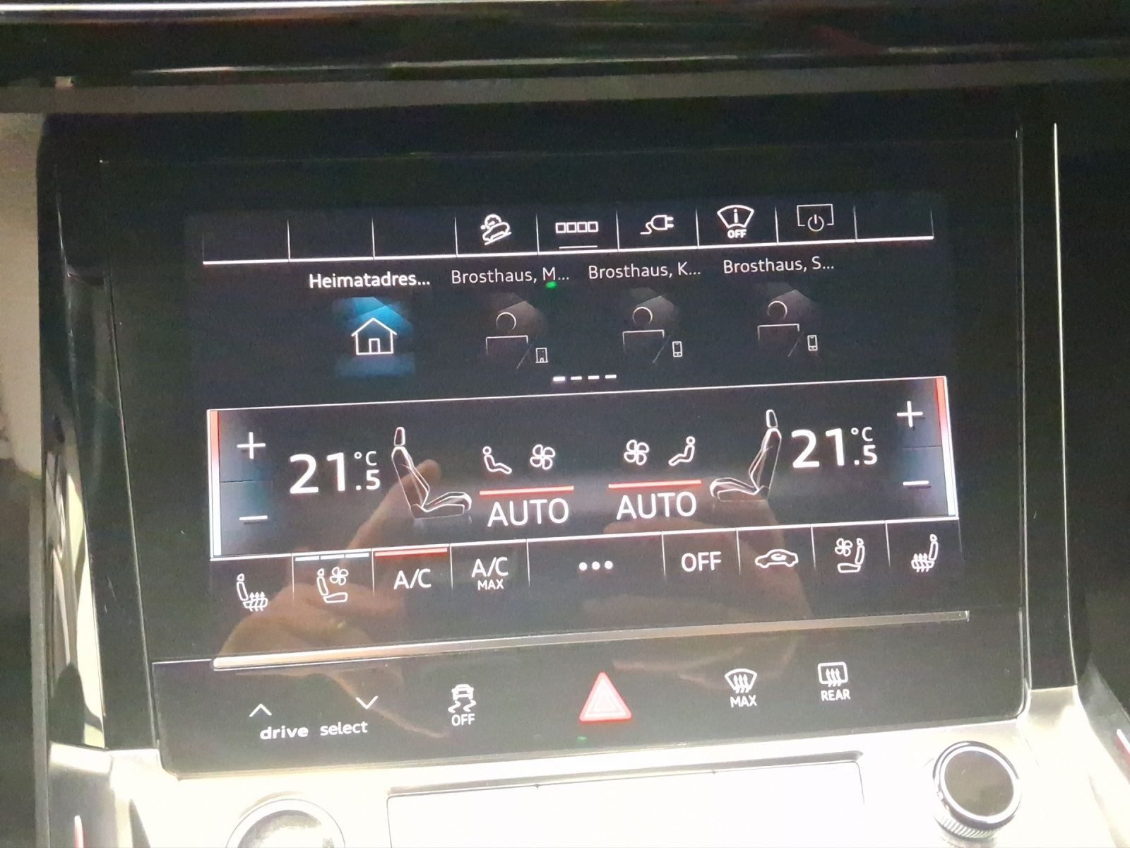 Audi Q8 e-tron – Bild 16