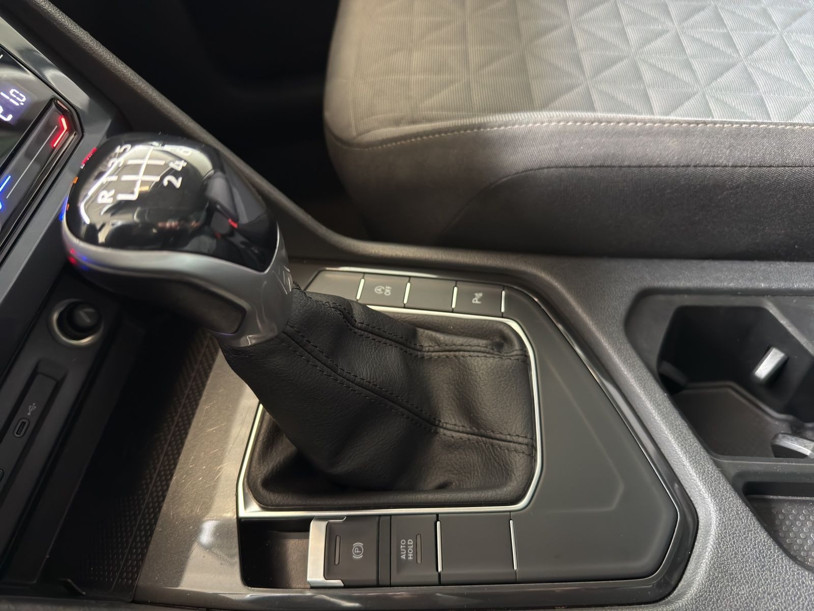 Volkswagen Tiguan – Bild 11