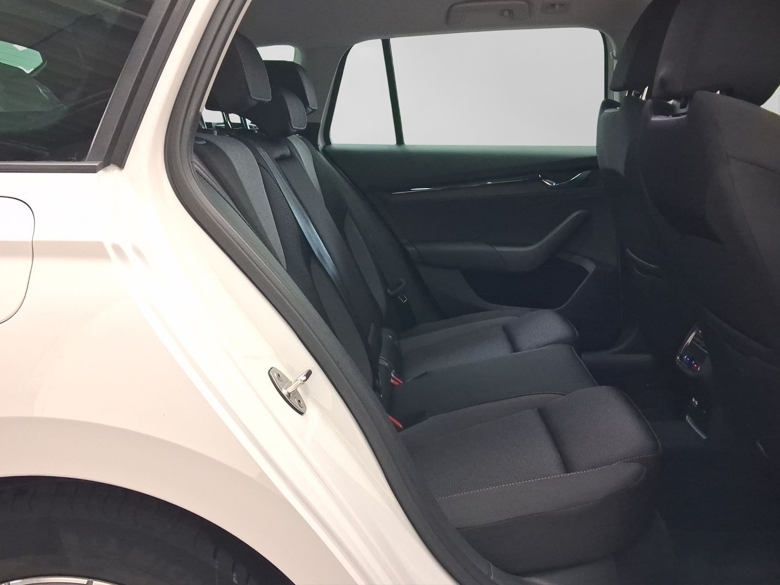 Skoda Octavia – Foto 6