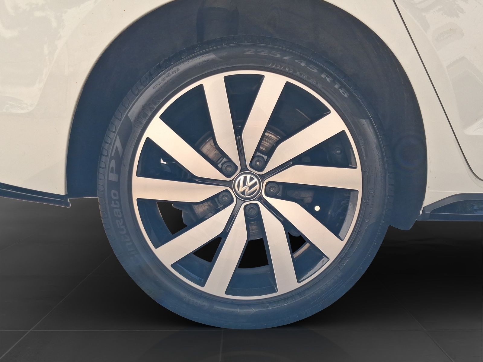 Volkswagen Touran – Bild 7