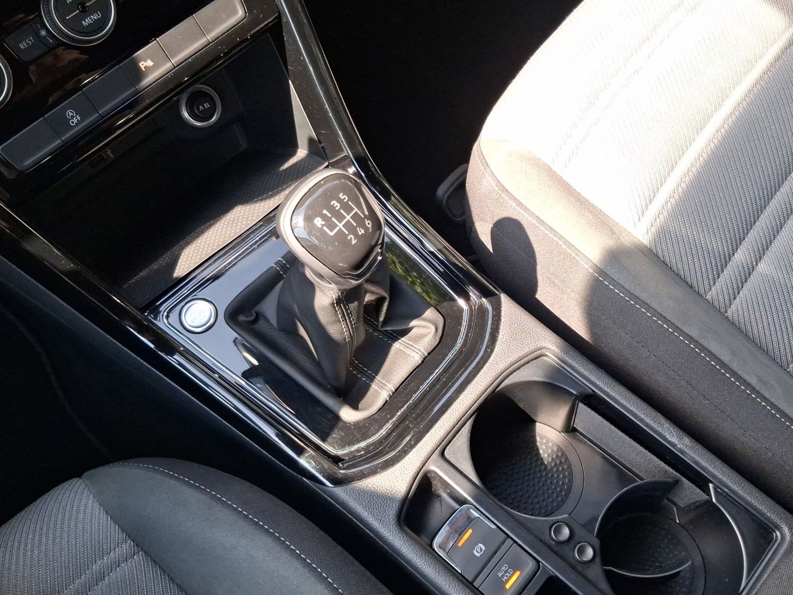 Volkswagen Touran – Bild 11