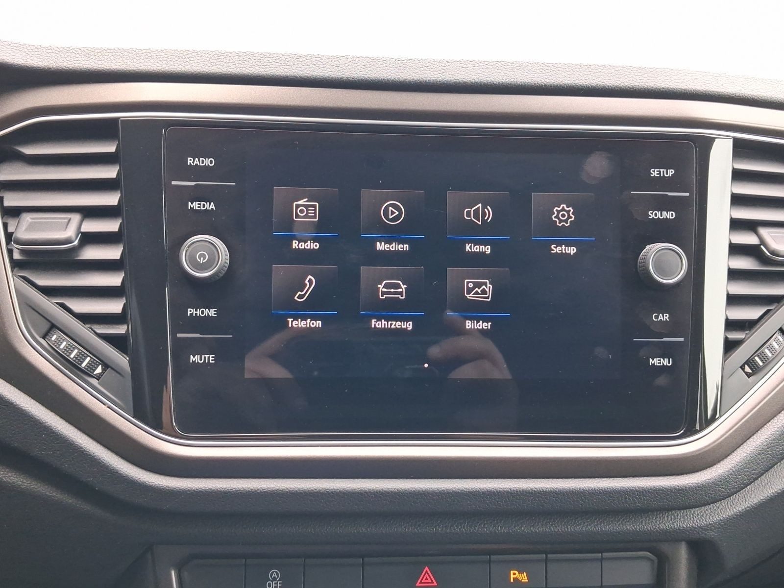 Volkswagen T-Roc – Foto 12
