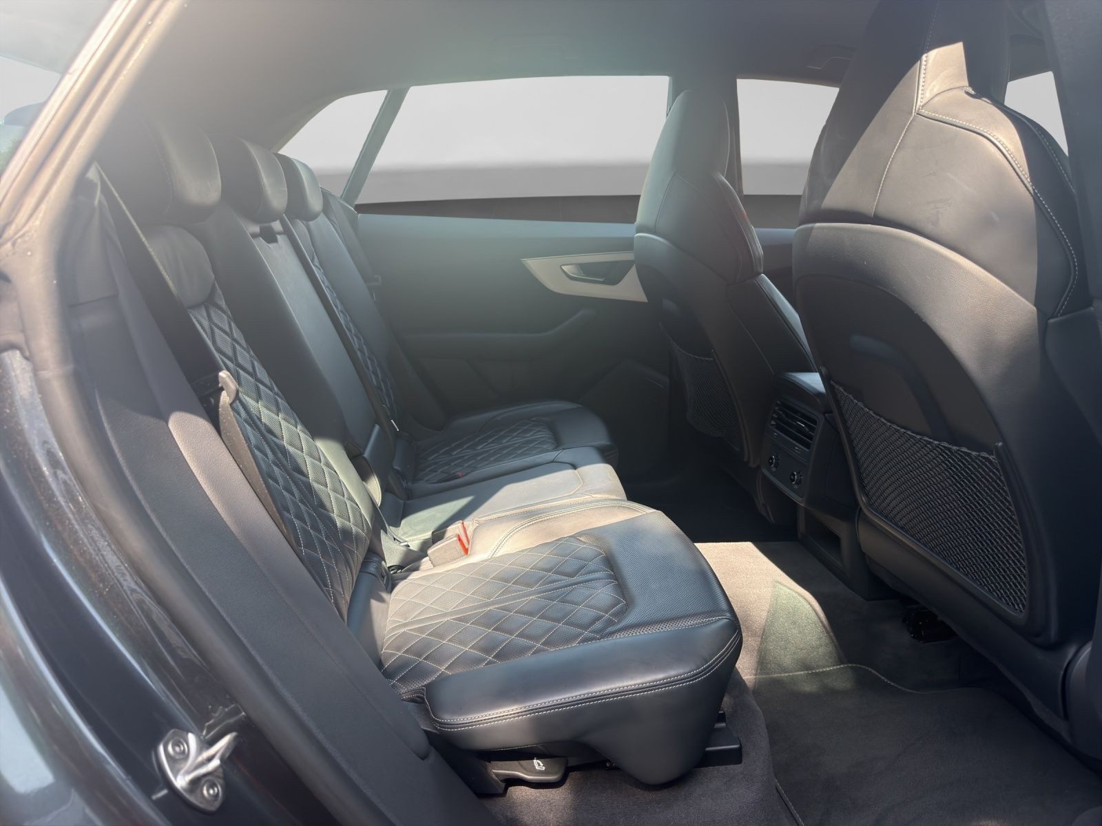 Audi Q8 – Foto 6