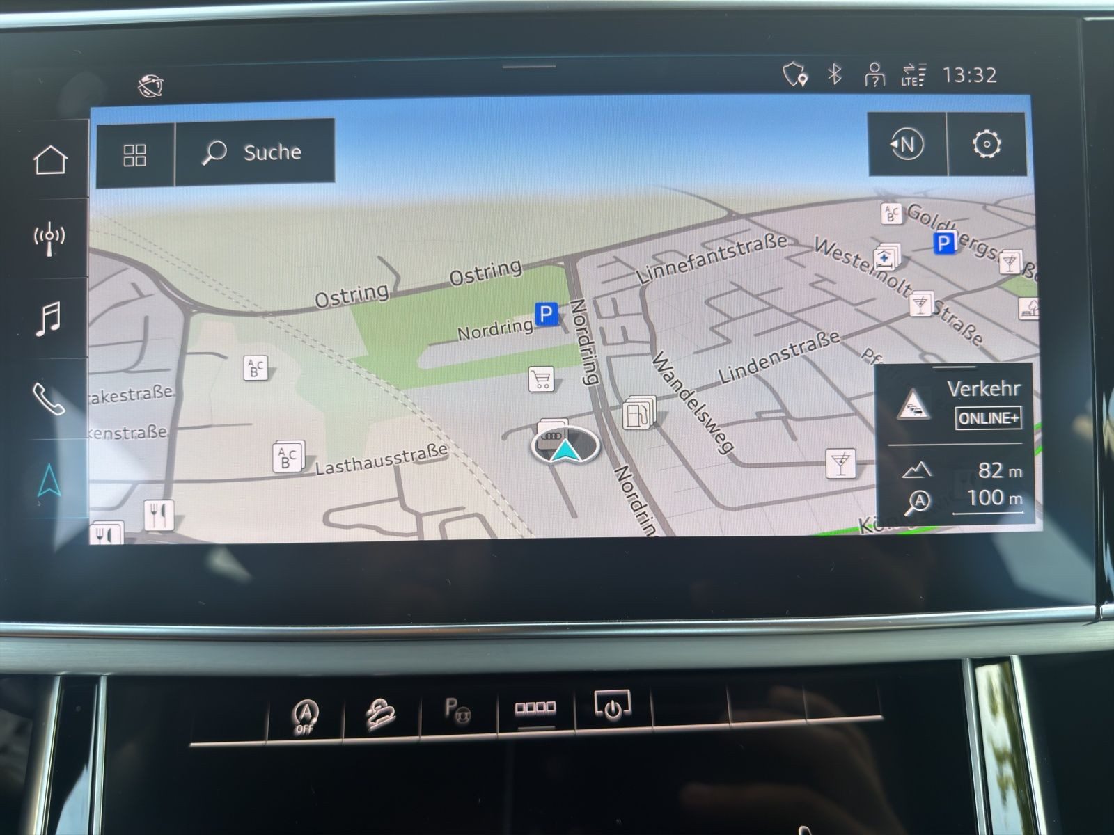 Audi Q8 – Foto 12
