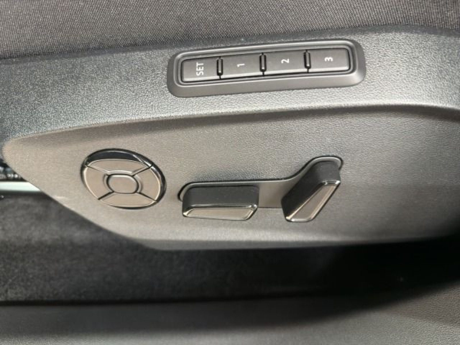 Cupra Raval – Bild 18