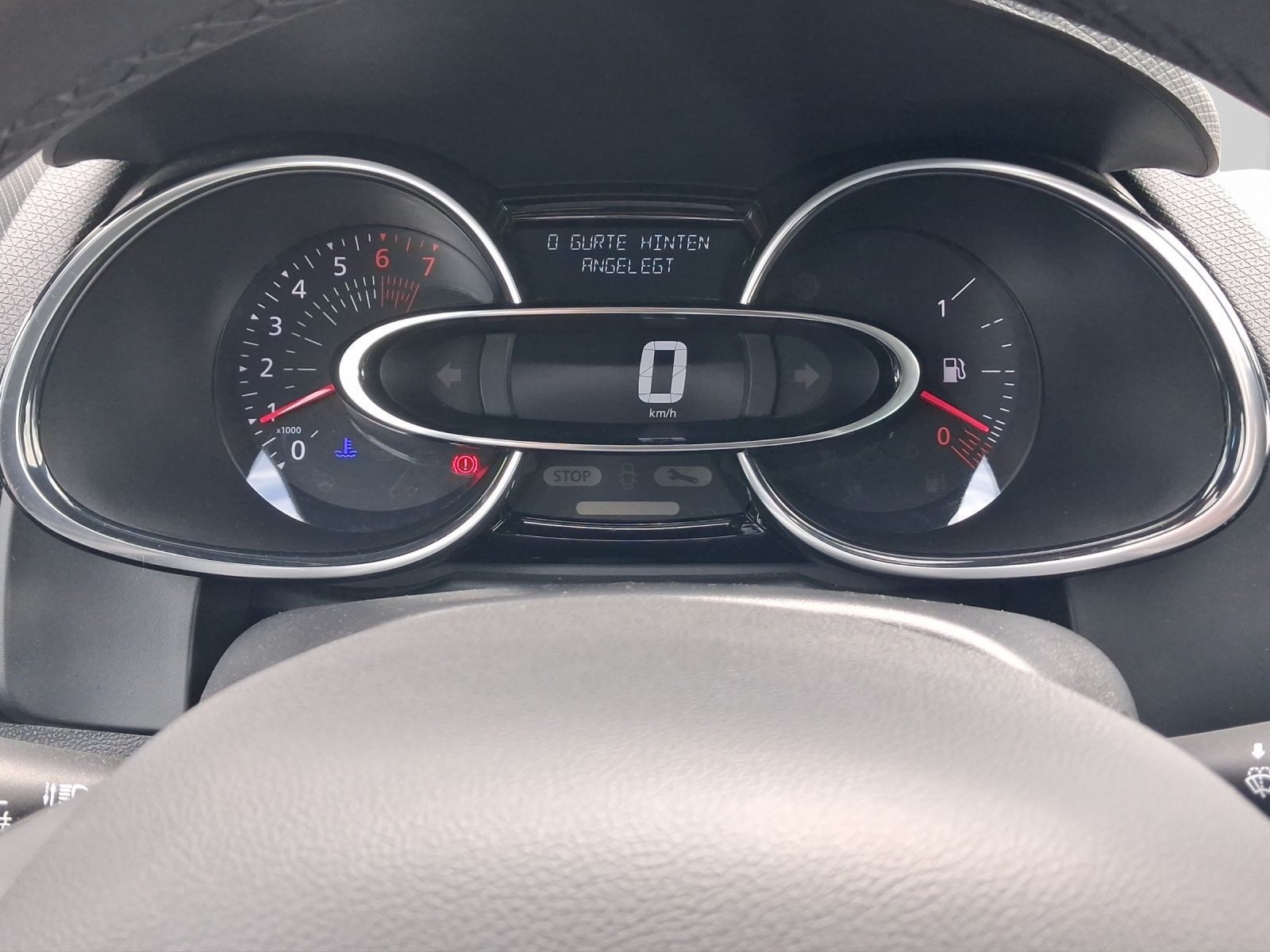 Renault Clio – Foto 10