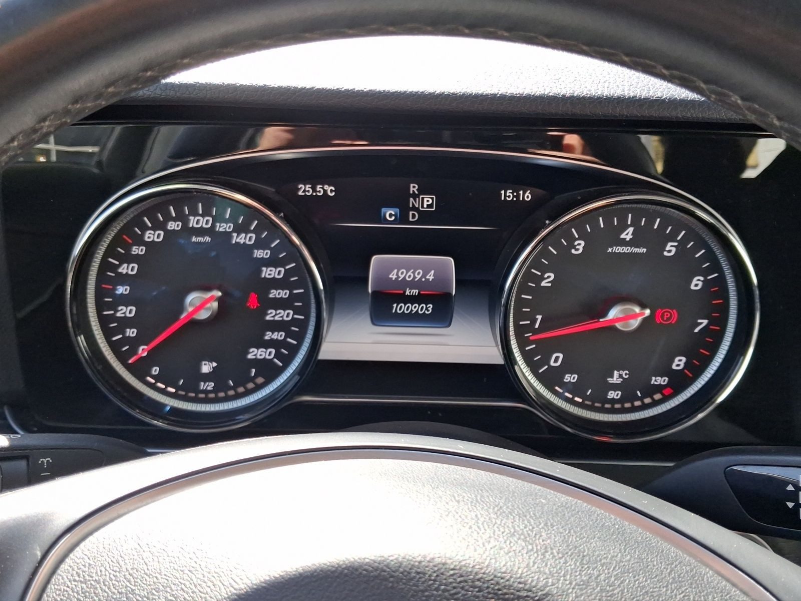 Mercedes-Benz E 200 – Foto 10