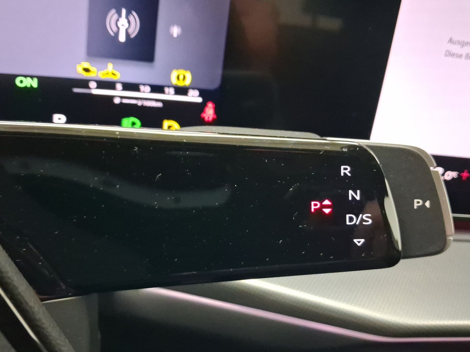 Audi Q3 – Foto 11