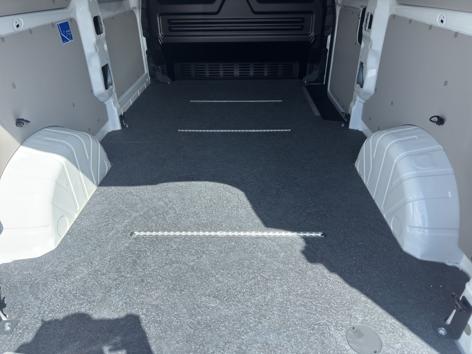 Volkswagen Transporter Kasten – Bild 19