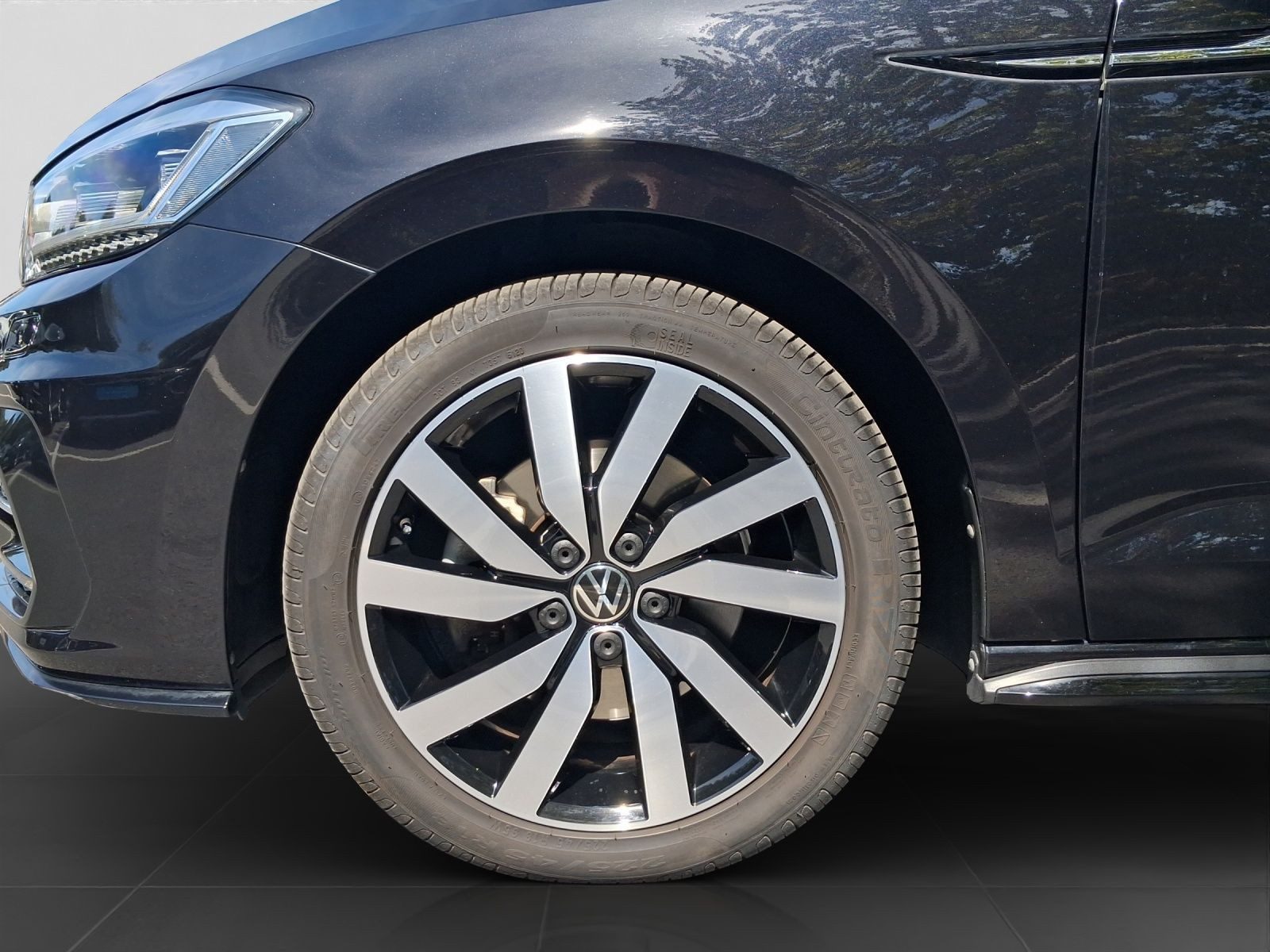 Volkswagen Touran – Bild 7