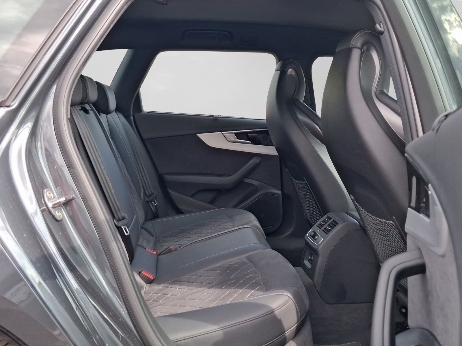 Audi A4 Avant – Bild 6