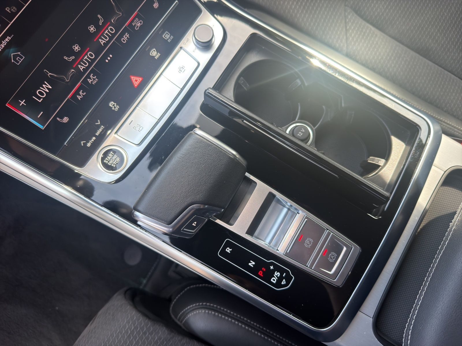 Audi Q8 – Foto 11