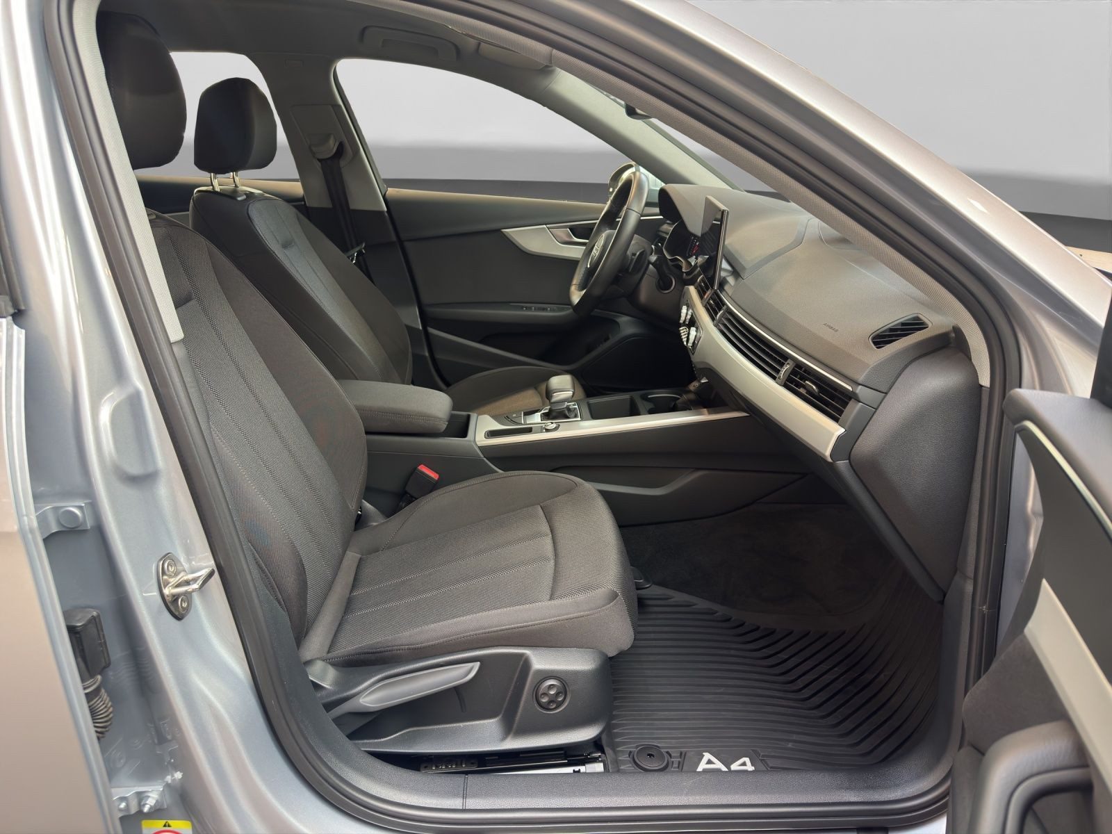 Audi A4 – Bild 4