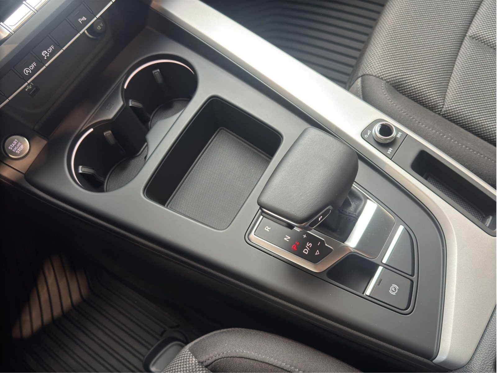Audi A4 – Bild 11