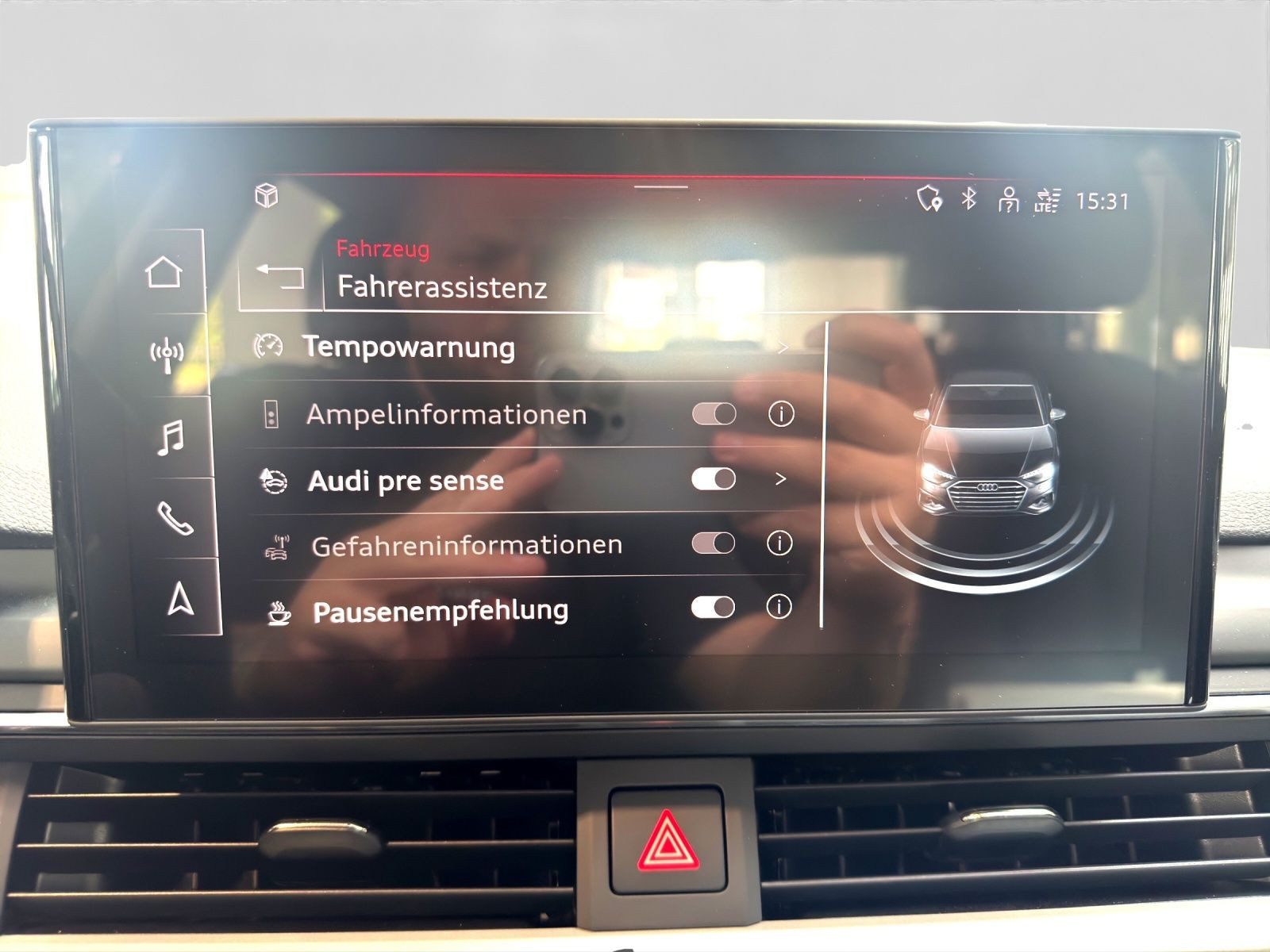 Audi A4 – Bild 13