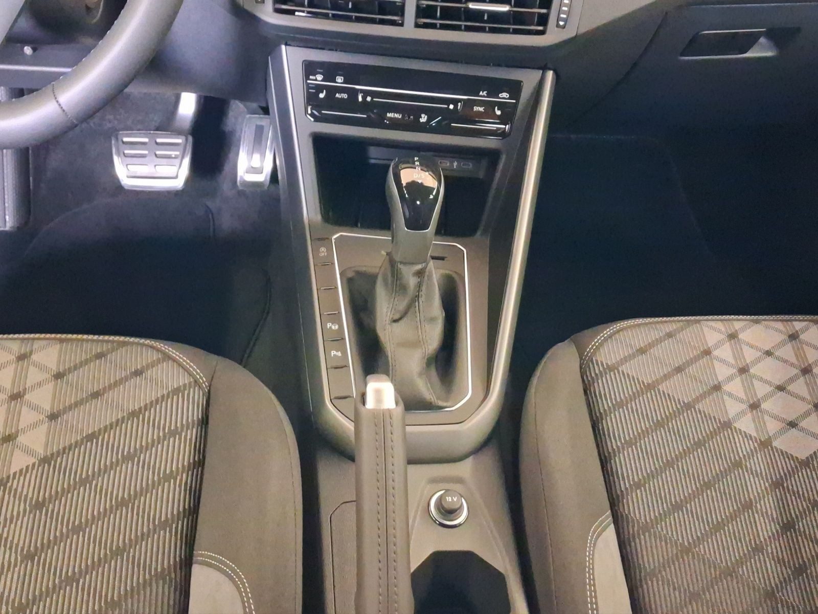 Volkswagen Polo – Foto 11