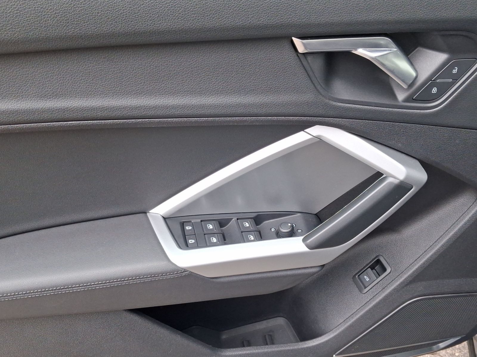 Audi Q3 – Bild 8