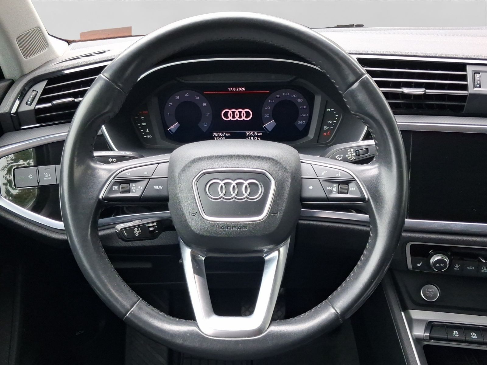 Audi Q3 – Bild 9