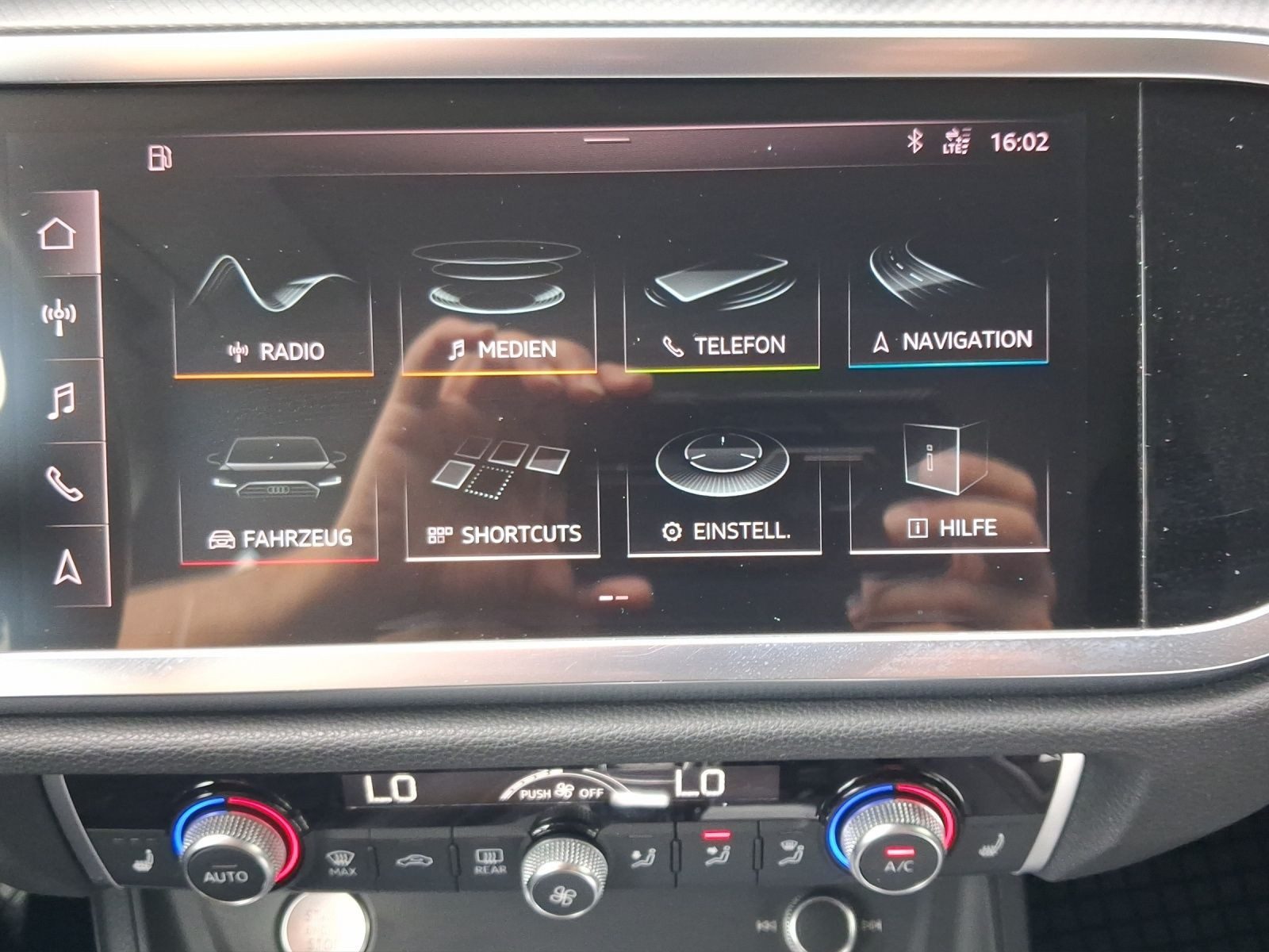 Audi Q3 – Bild 14