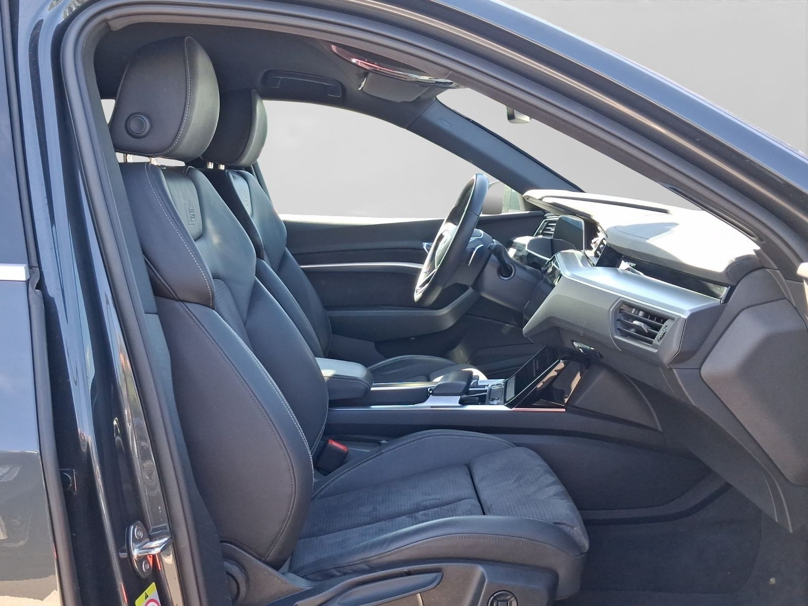 Audi e-tron Sportback – Foto 4