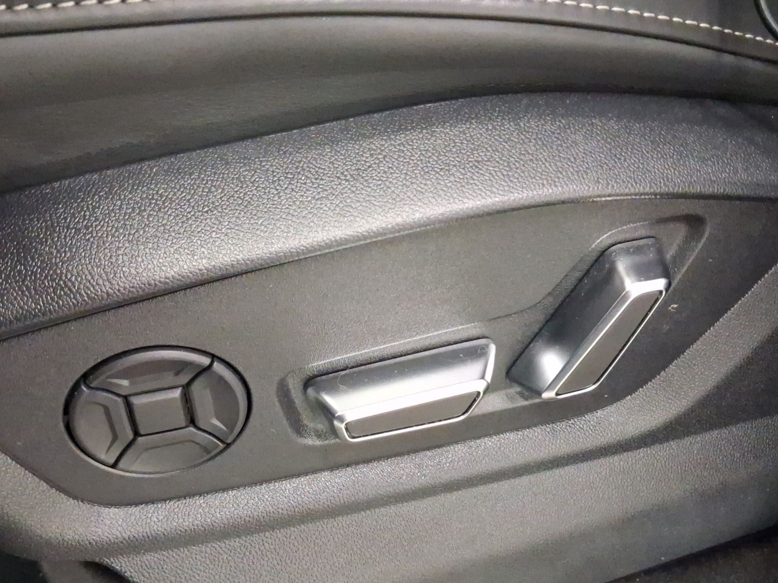 Audi Q8 – Bild 19