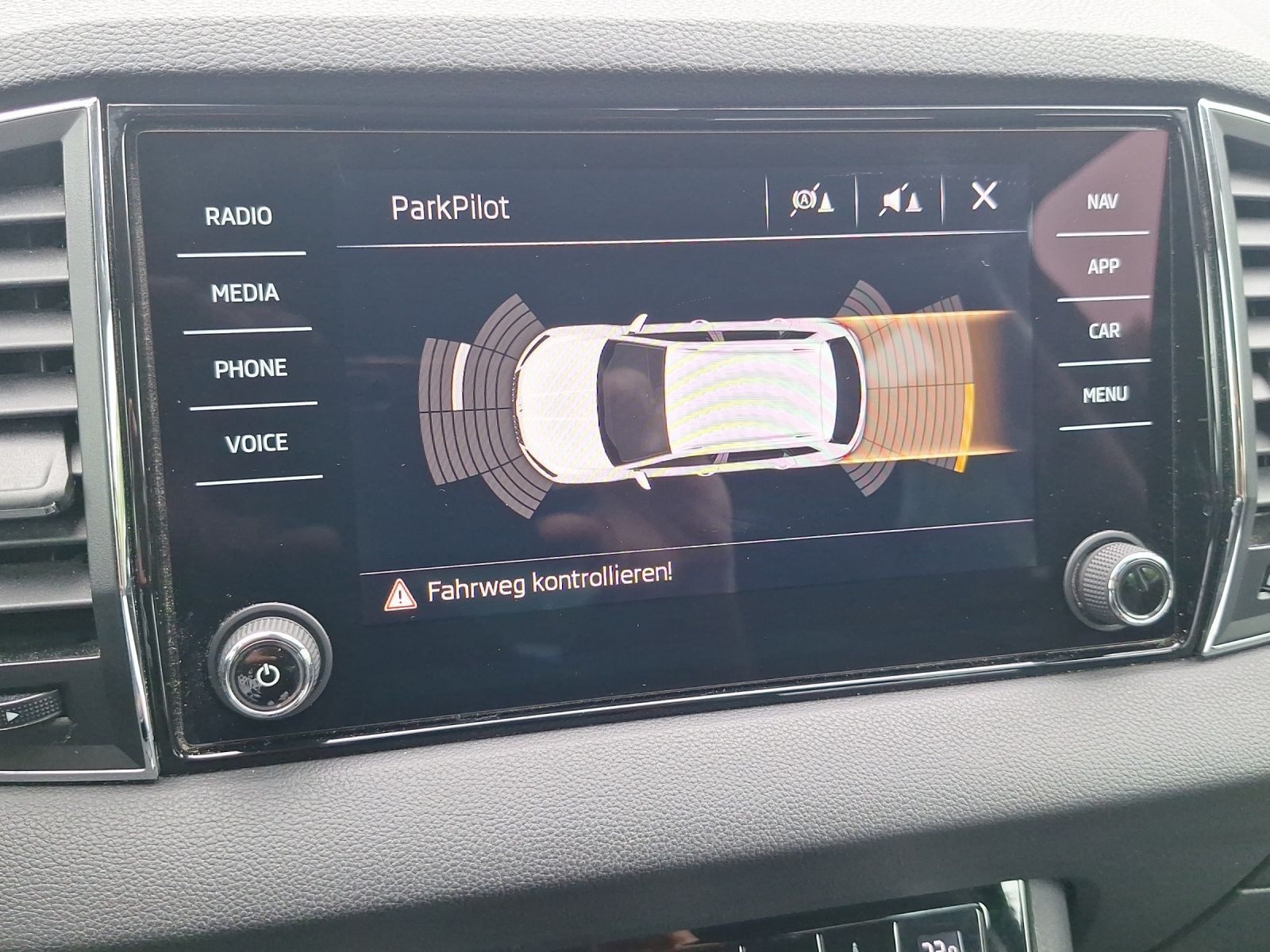 Skoda Karoq – Foto 13