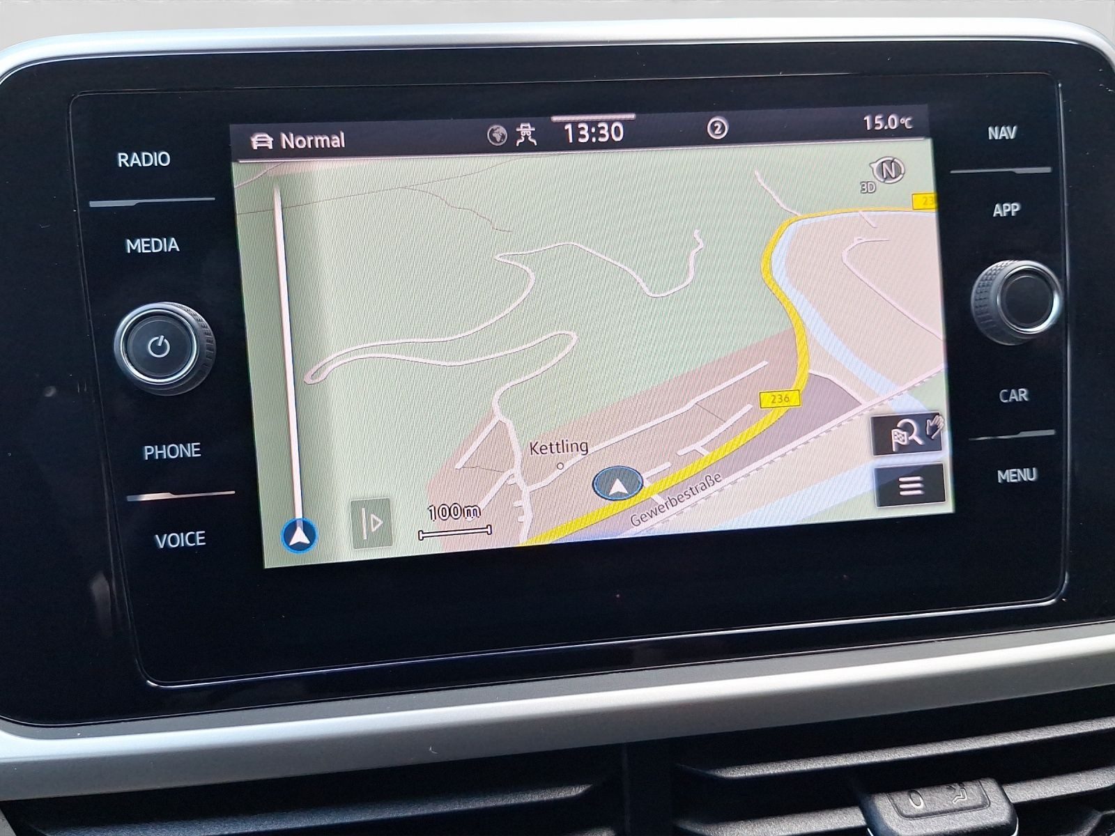 Volkswagen T-Roc – Bild 12
