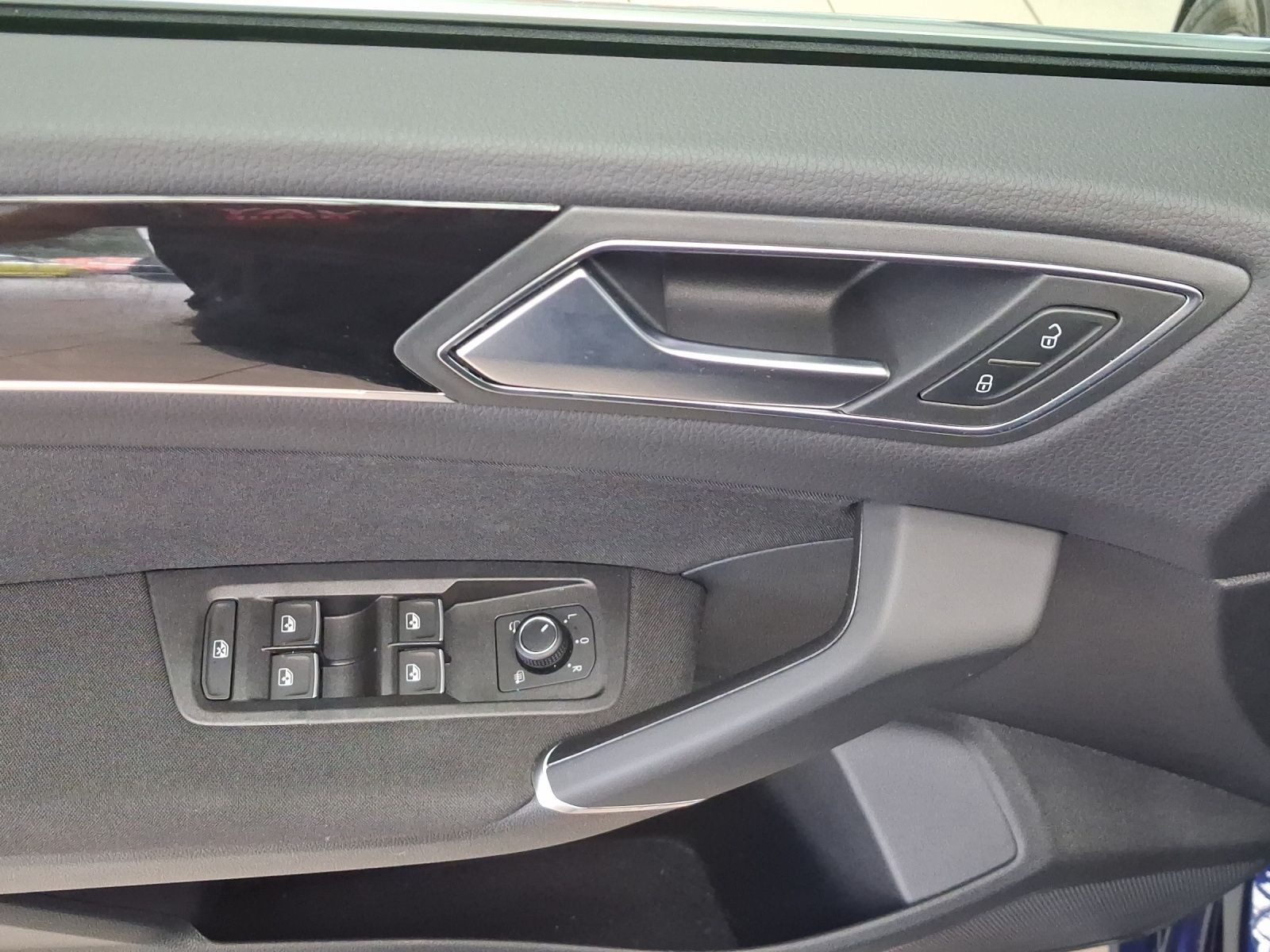Volkswagen Touran – Bild 8