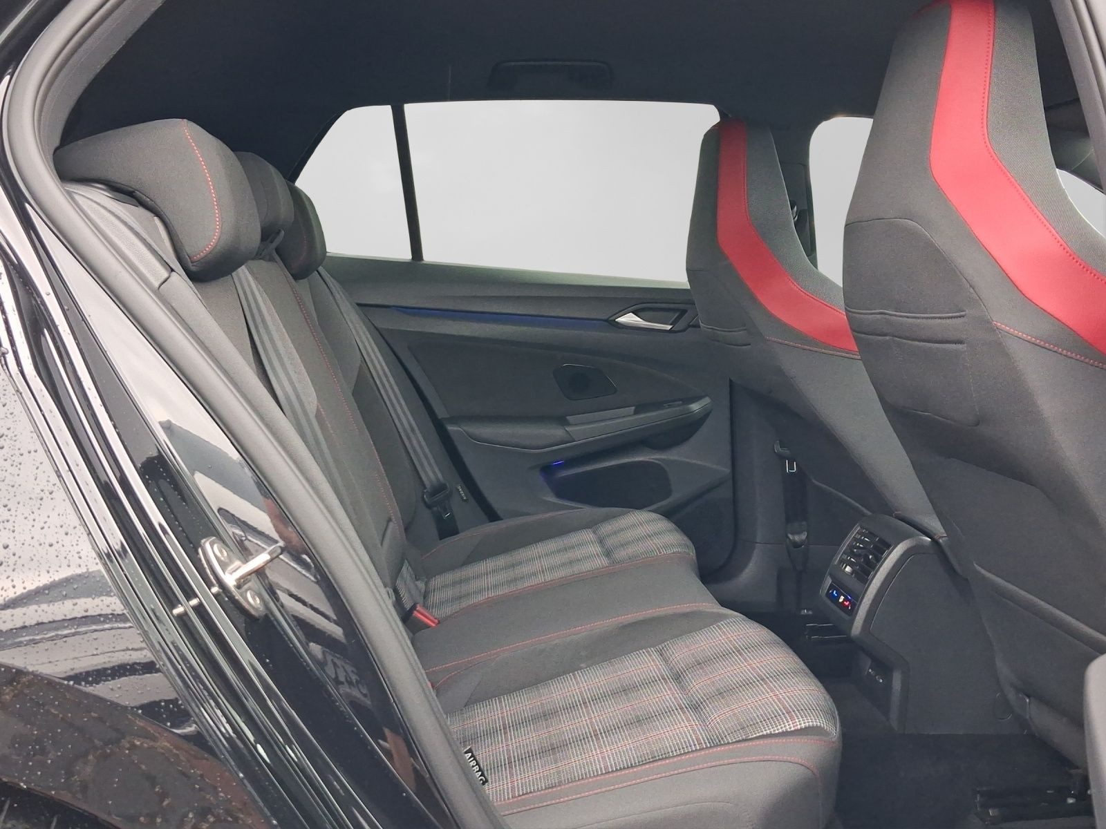 Volkswagen Golf GTI – Bild 6