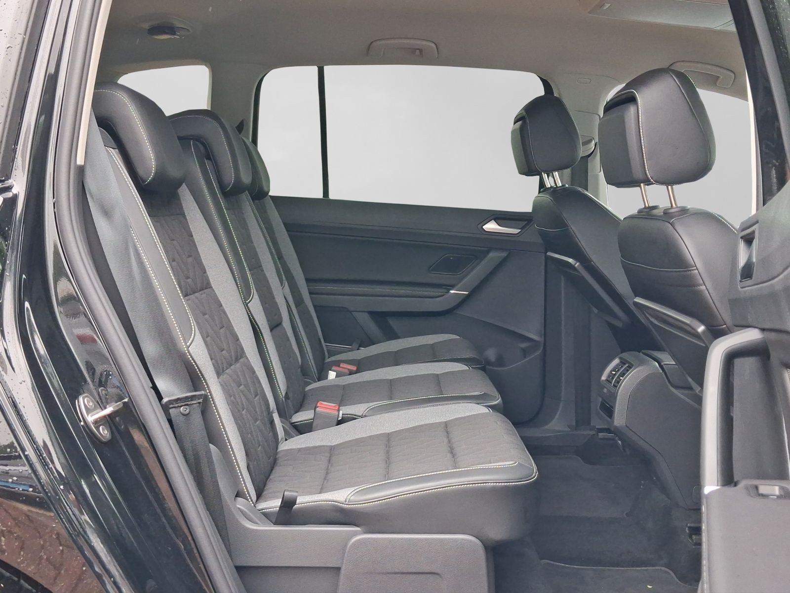 Volkswagen Touran – Bild 6