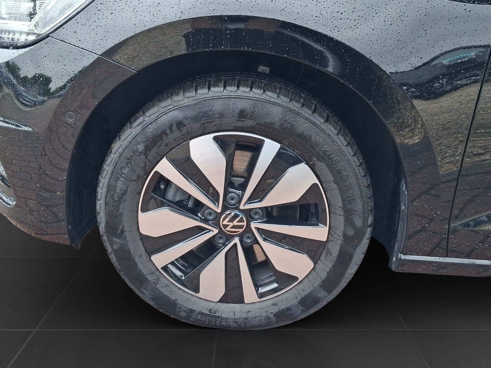 Volkswagen Touran – Bild 7