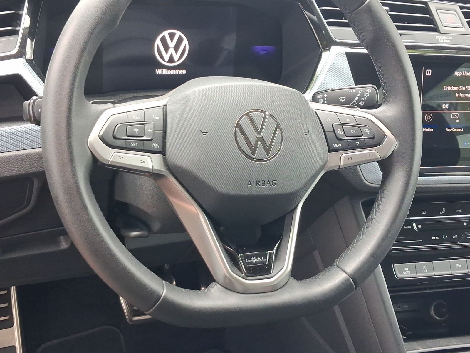 Volkswagen Touran – Bild 9