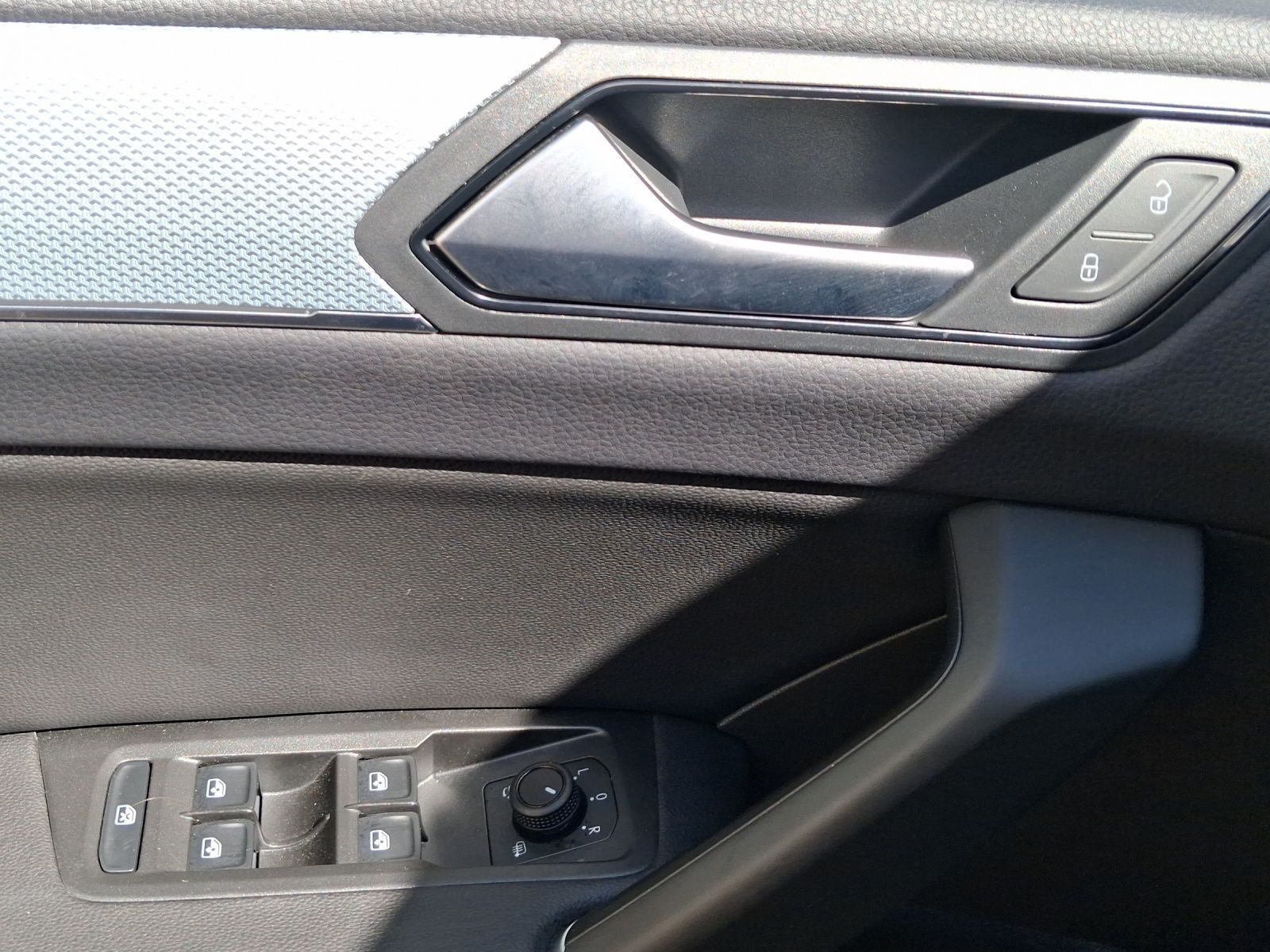 Volkswagen Touran – Bild 8