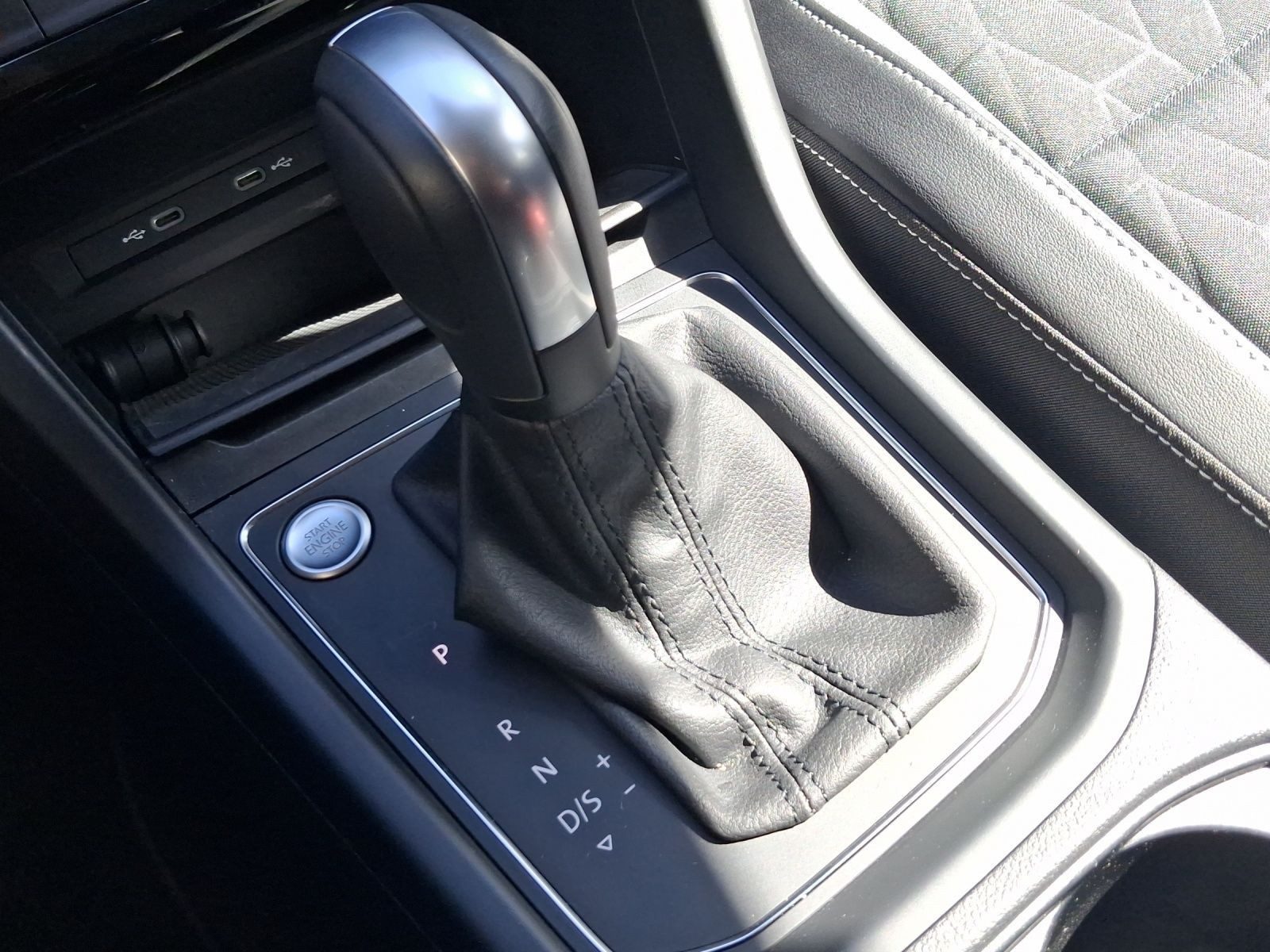 Volkswagen Touran – Bild 11