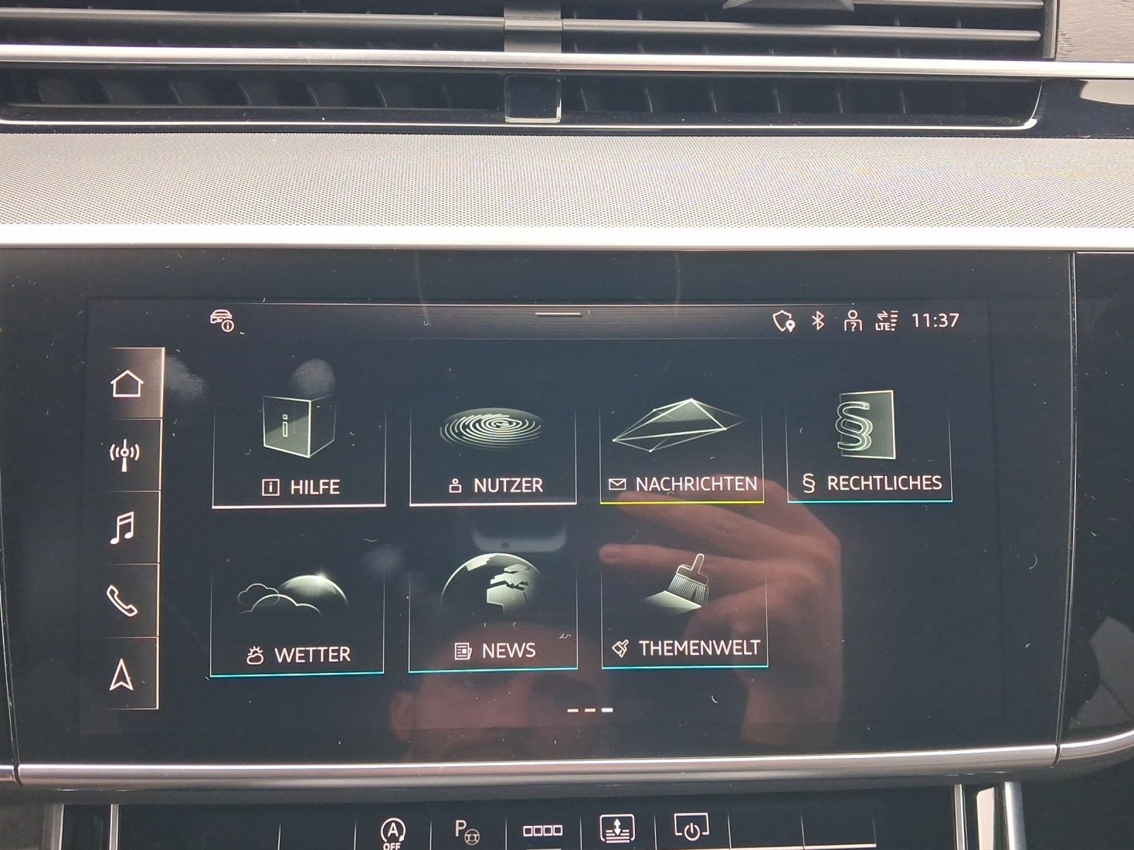 Audi A8 – Bild 12