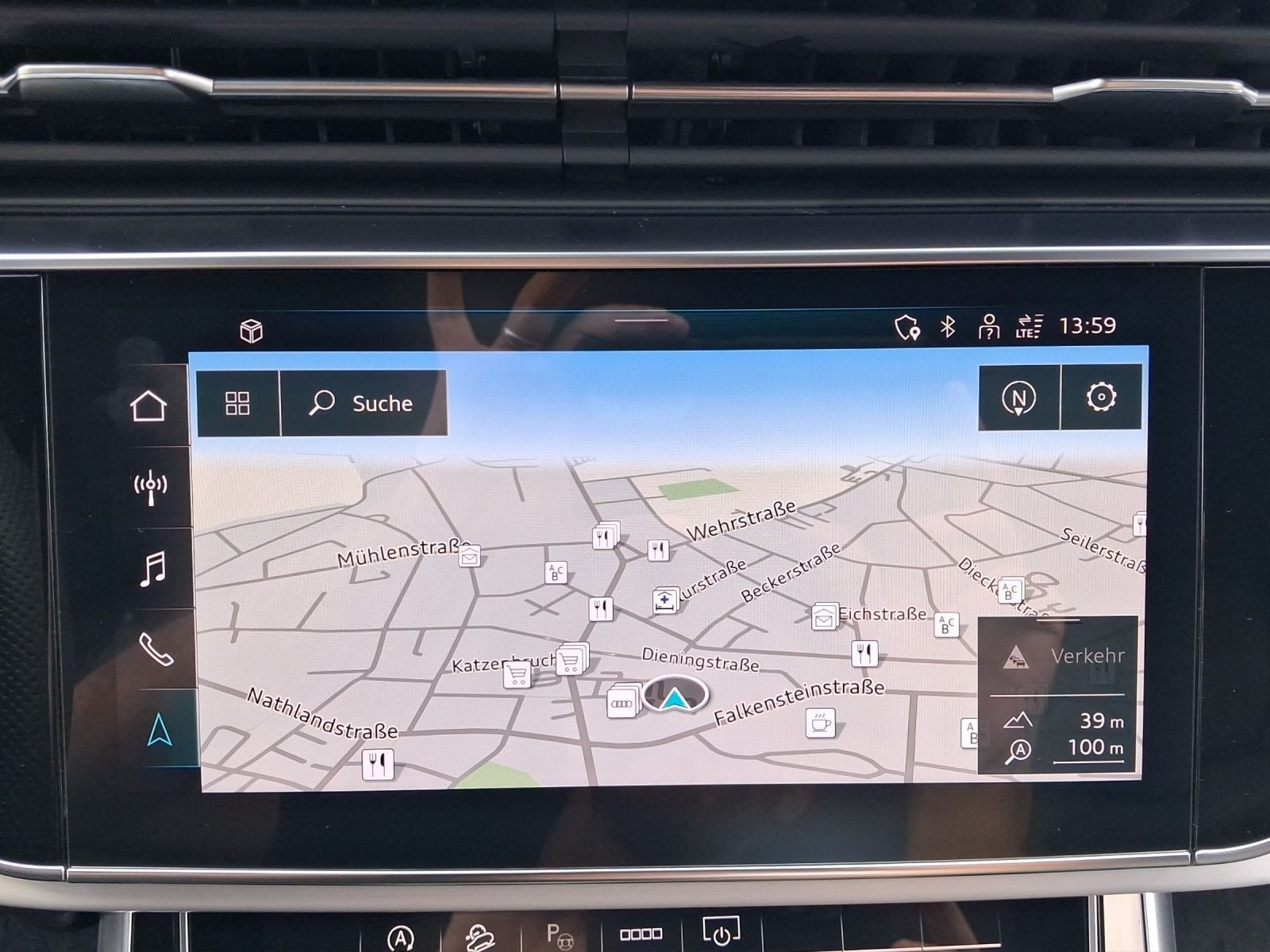 Audi Q8 – Foto 15