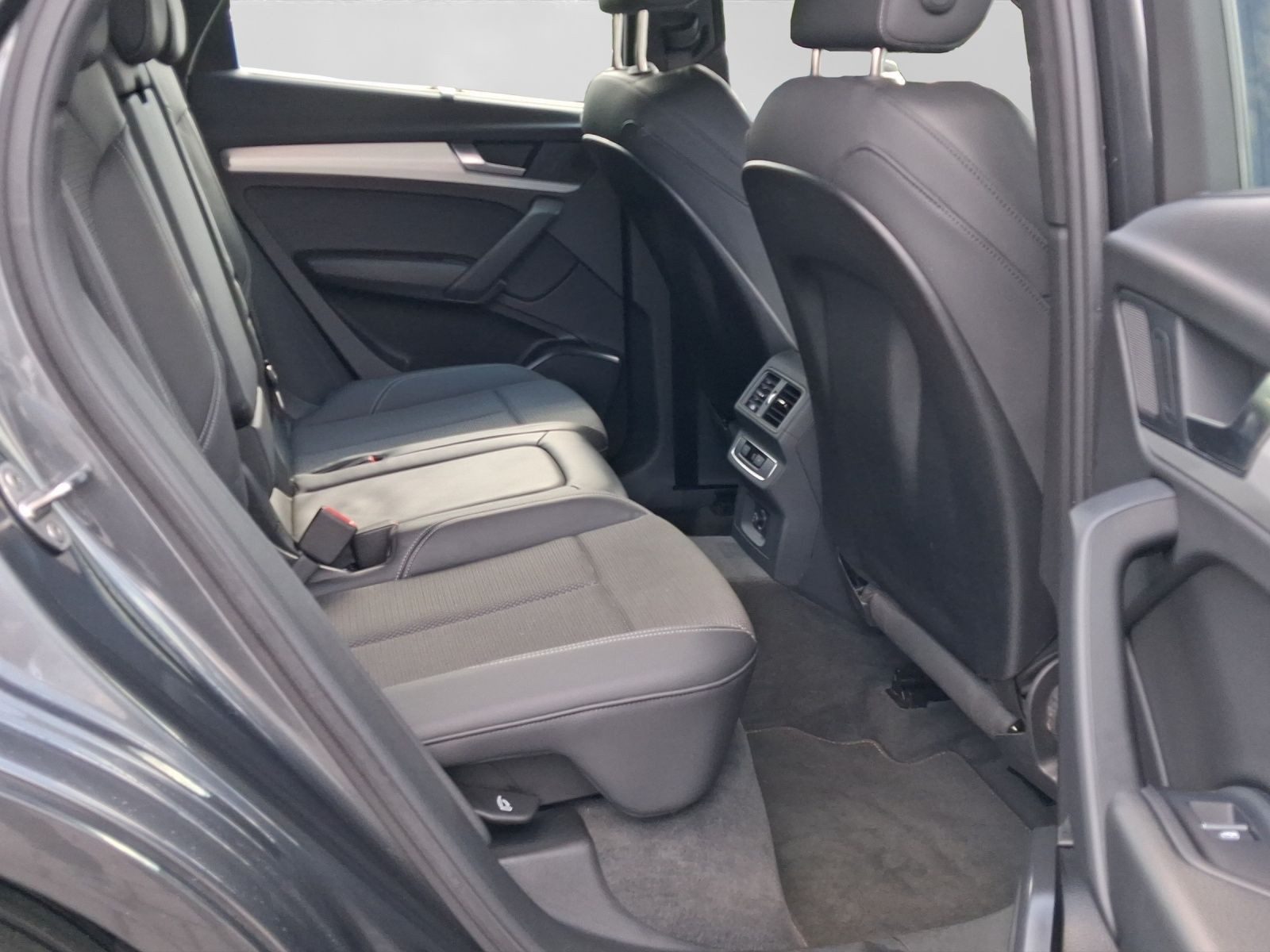 Audi Q5 Sportback – Bild 6