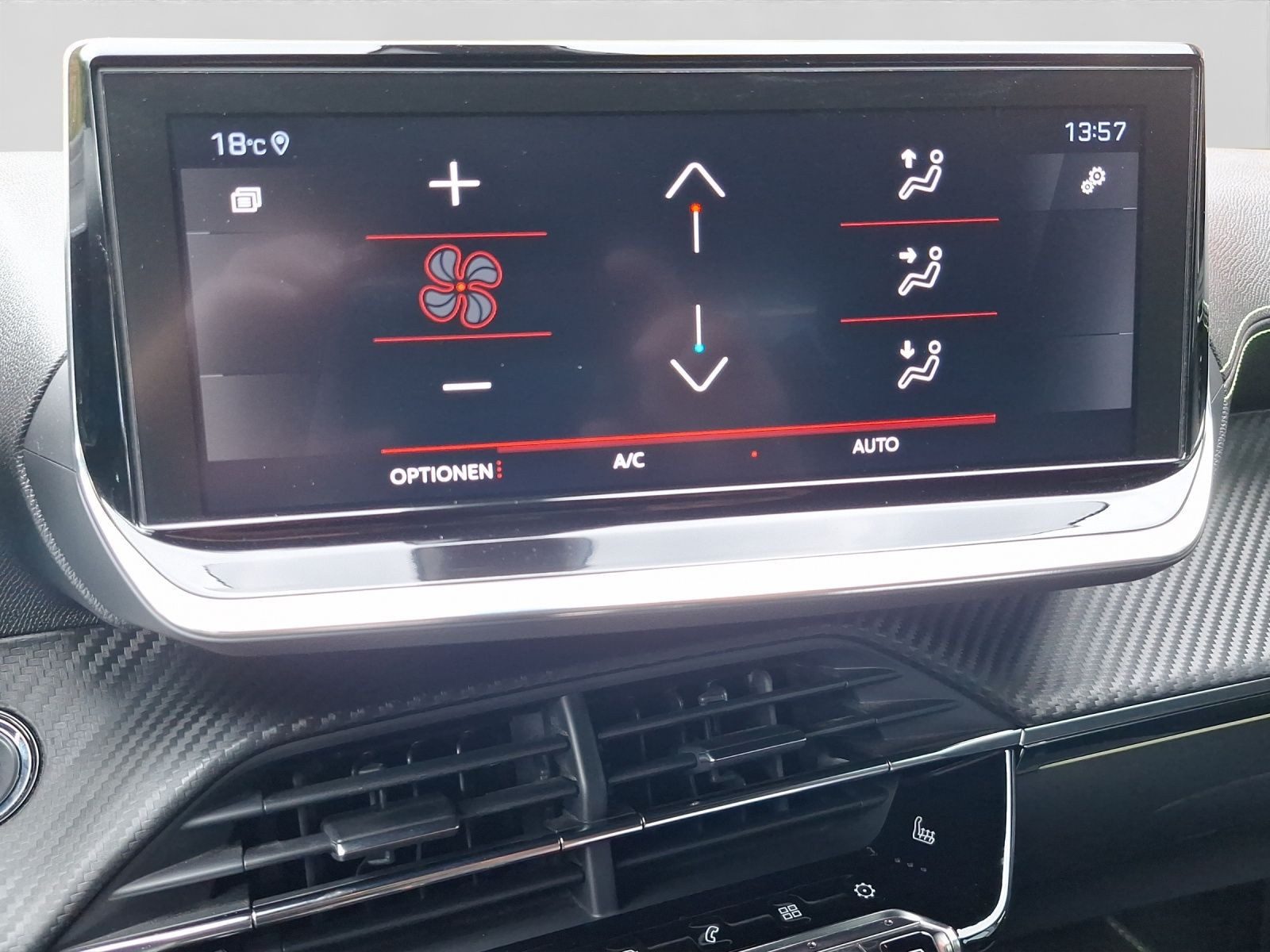 Peugeot 2008 – Bild 13