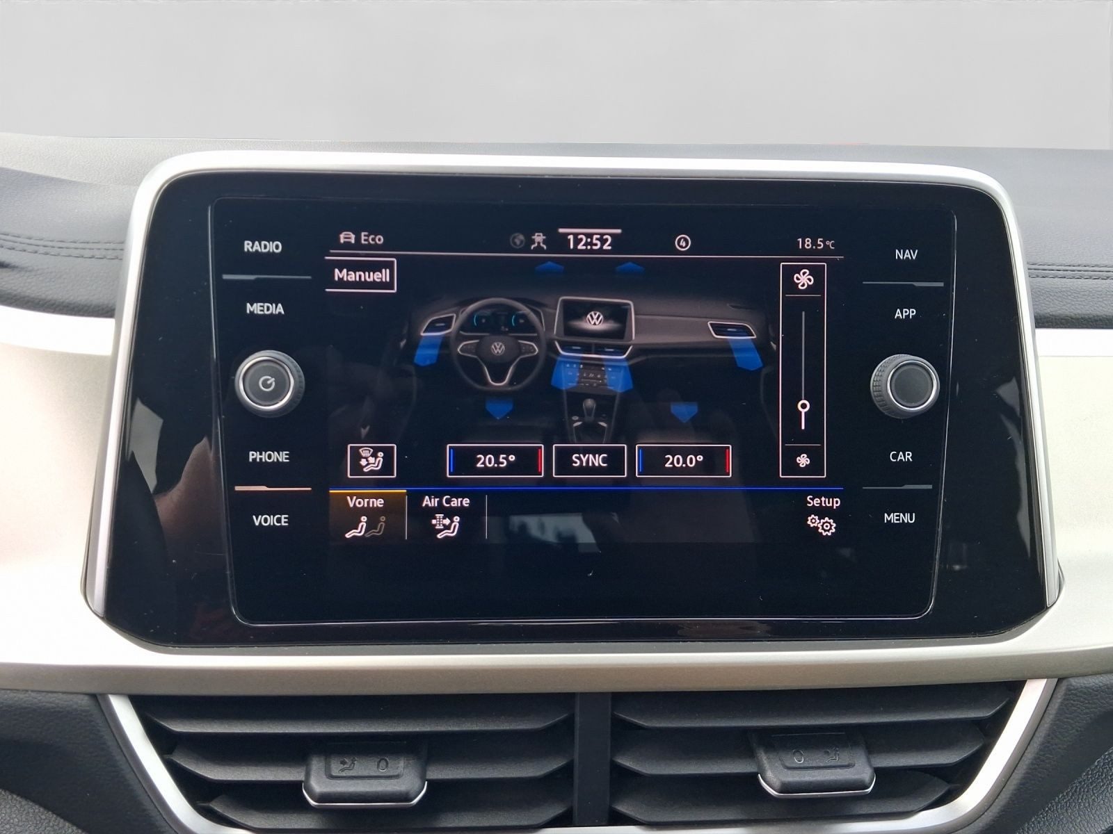 Volkswagen T-Roc – Foto 13