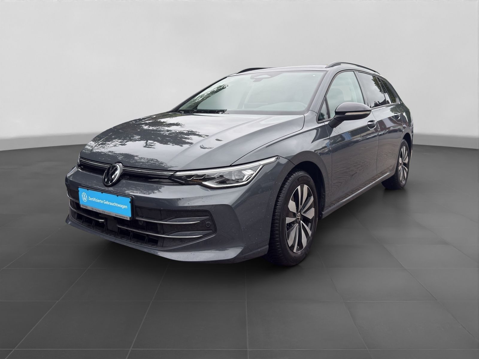 Volkswagen Golf Variant – Bild 2