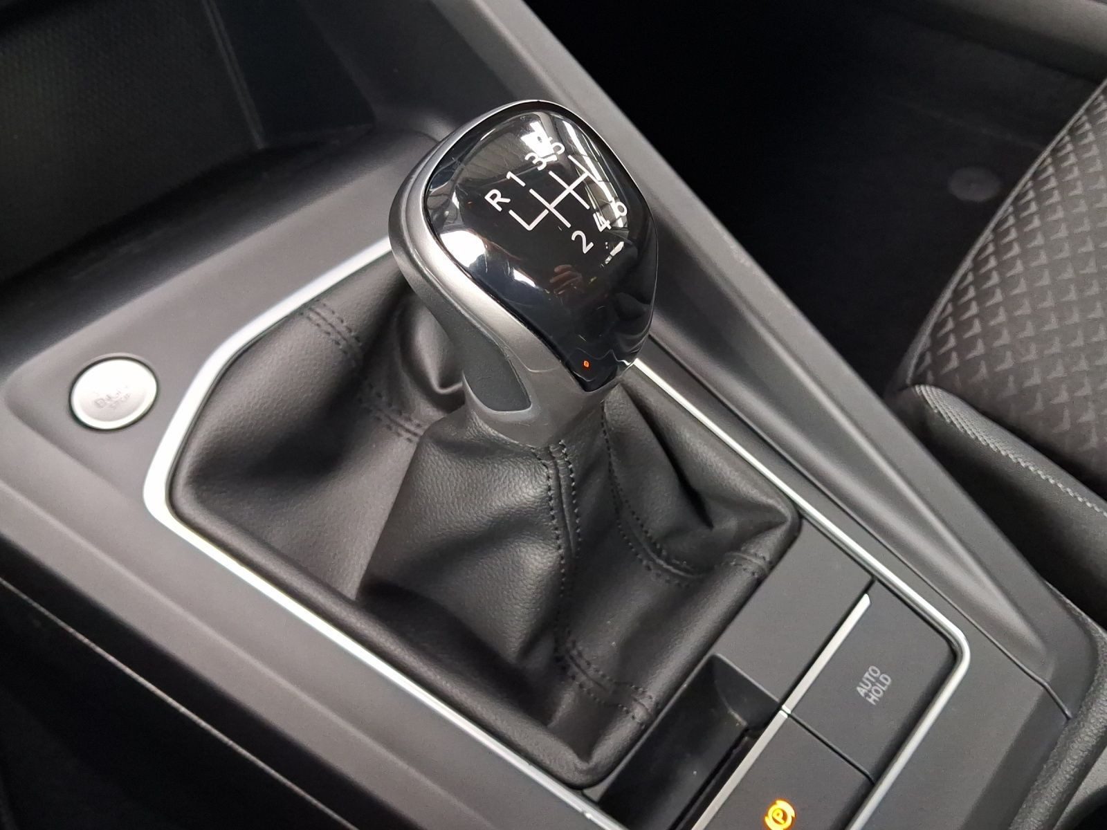Volkswagen Golf – Bild 11