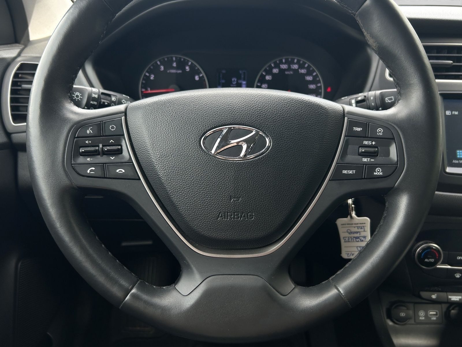 Hyundai i20 – Bild 9