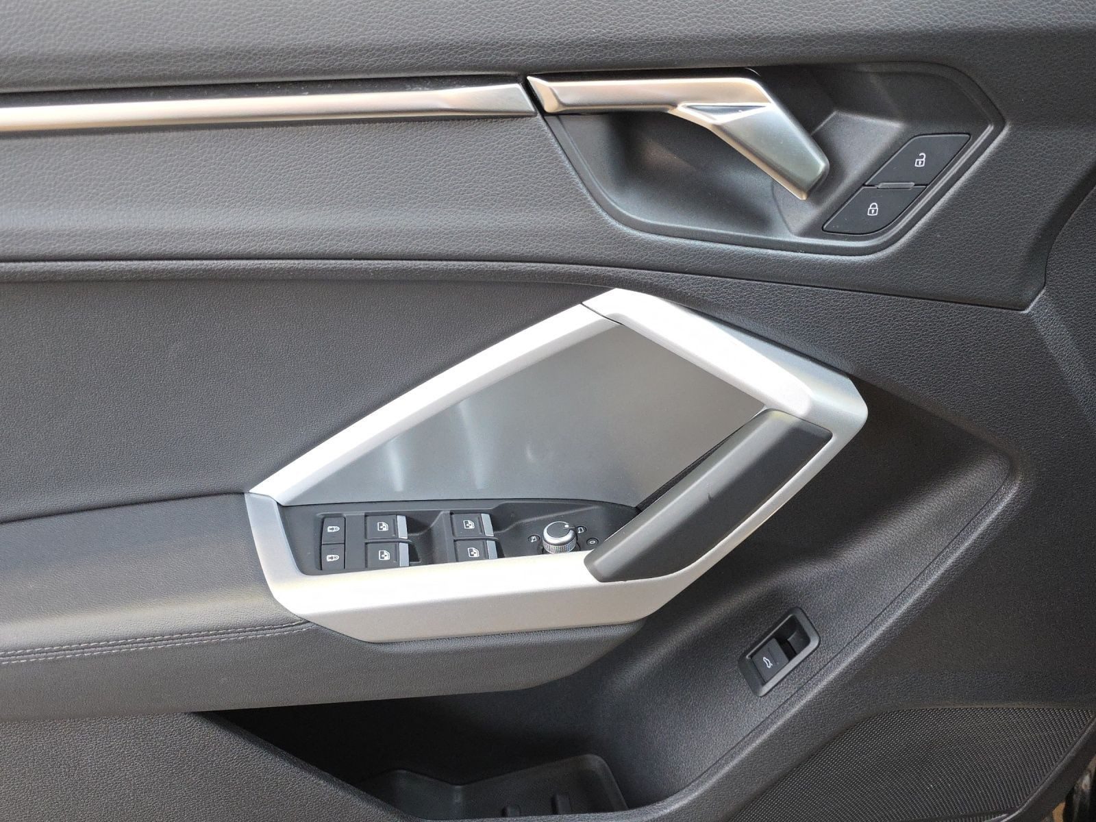 Audi Q3 – Bild 8