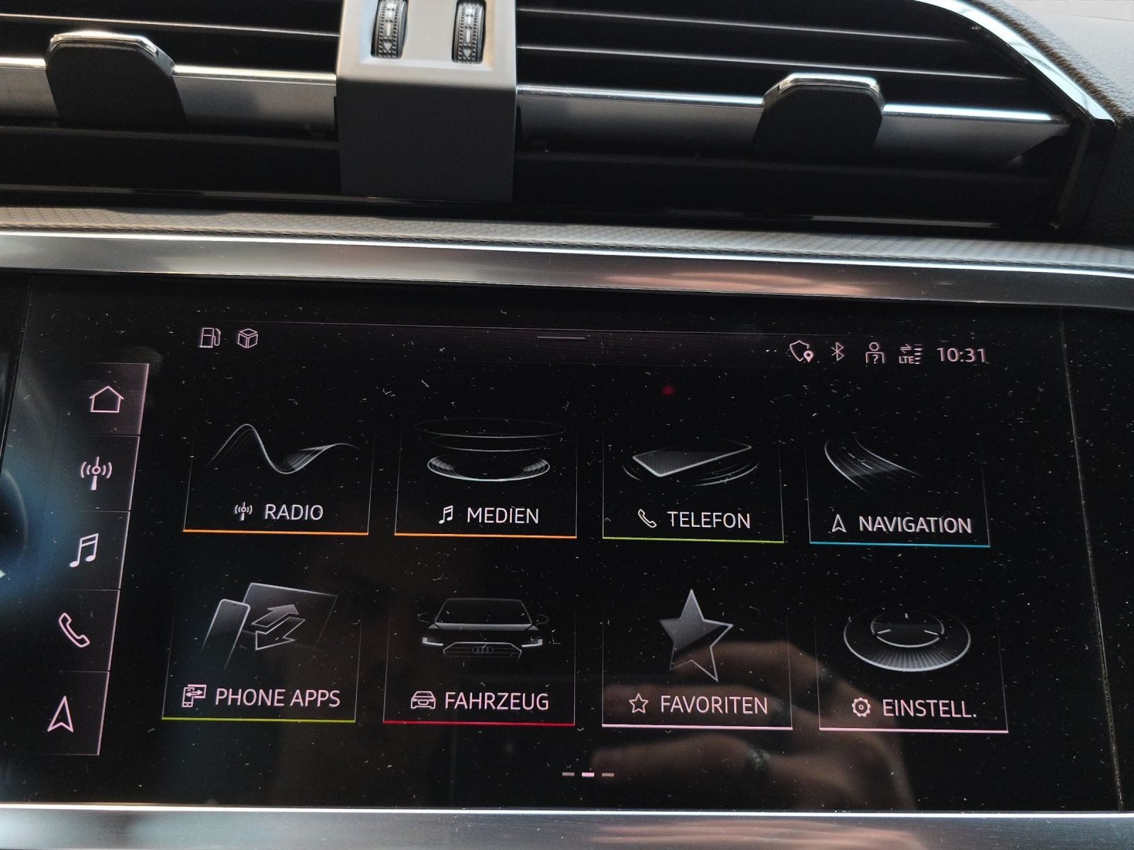 Audi Q3 – Bild 12