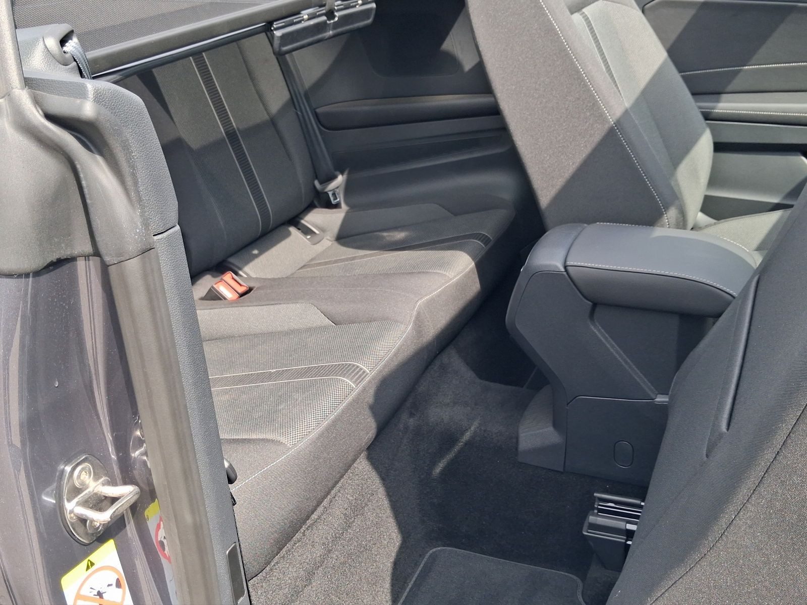 Volkswagen T-Roc Cabriolet – Bild 6