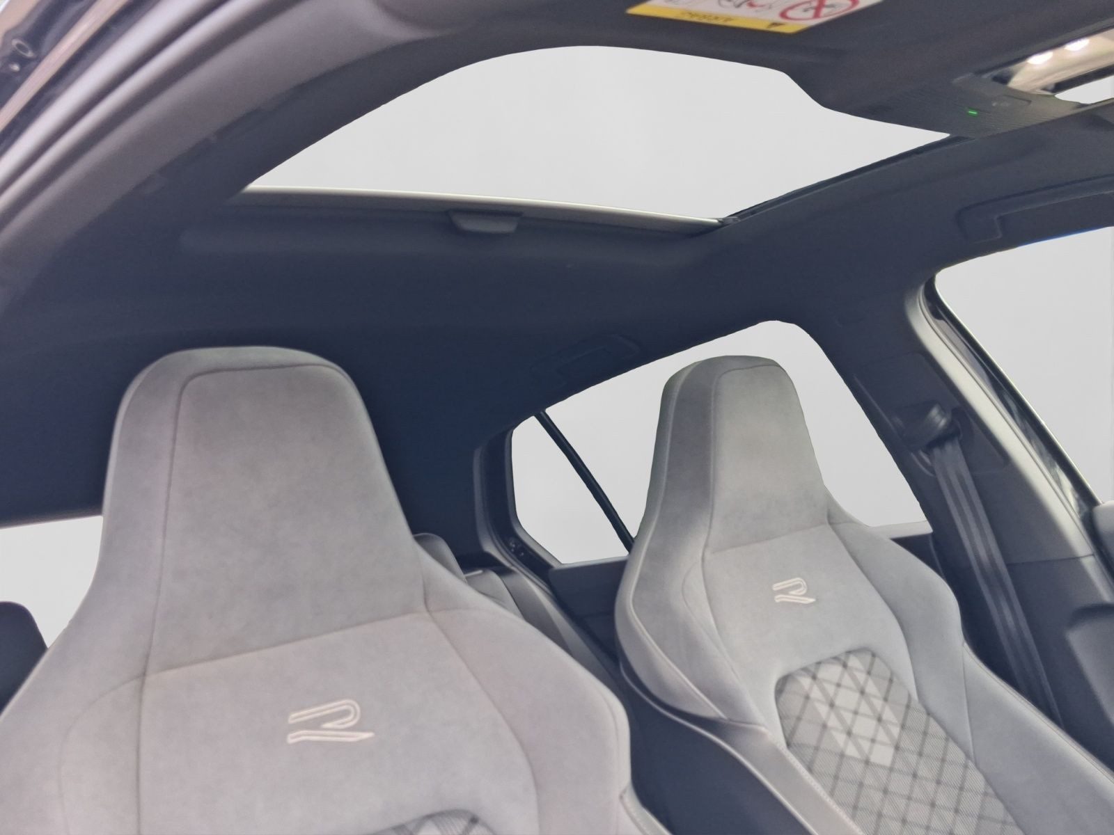Volkswagen Golf – Foto 18