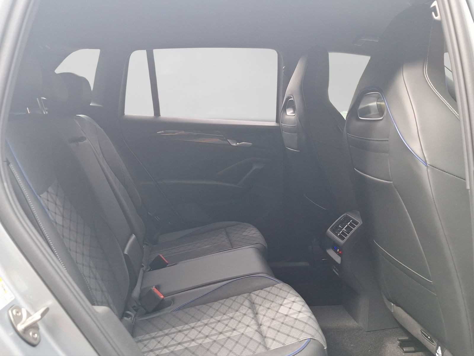 Volkswagen Tiguan – Bild 6